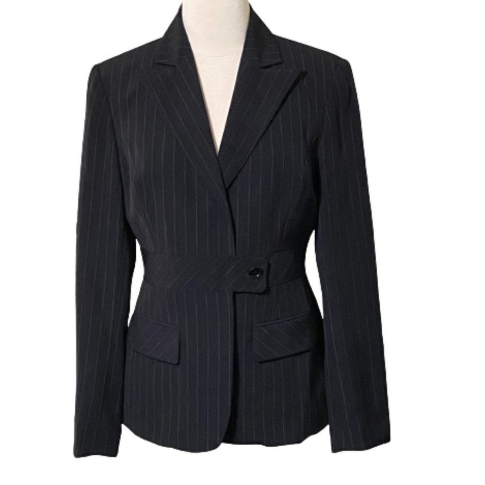 NWOT Moda International Pinstripe Jacket Size 10